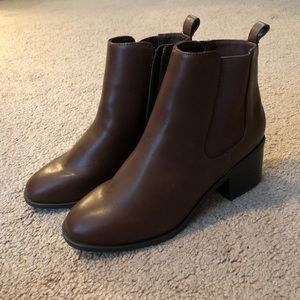 Brown Chelsea boots